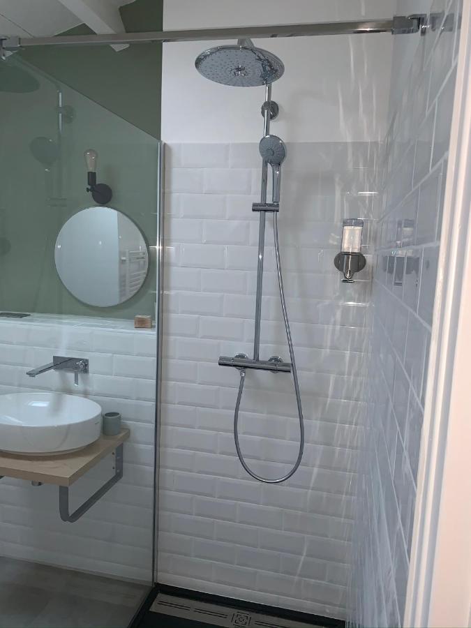 Logement Renove Et Moderne Au Sacre Coeur Cholet Eksteriør billede